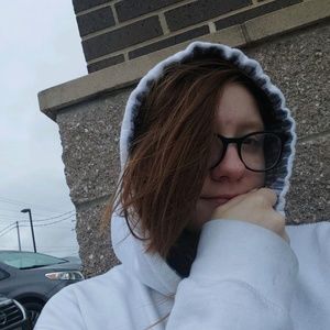 Meet your Posher, Julianna